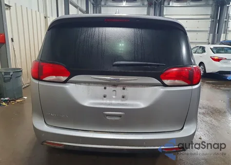2018 Chrysler Pacifica Touring L z USA, uszkodzony, nr VIN 2C4RC1BG9JR317880